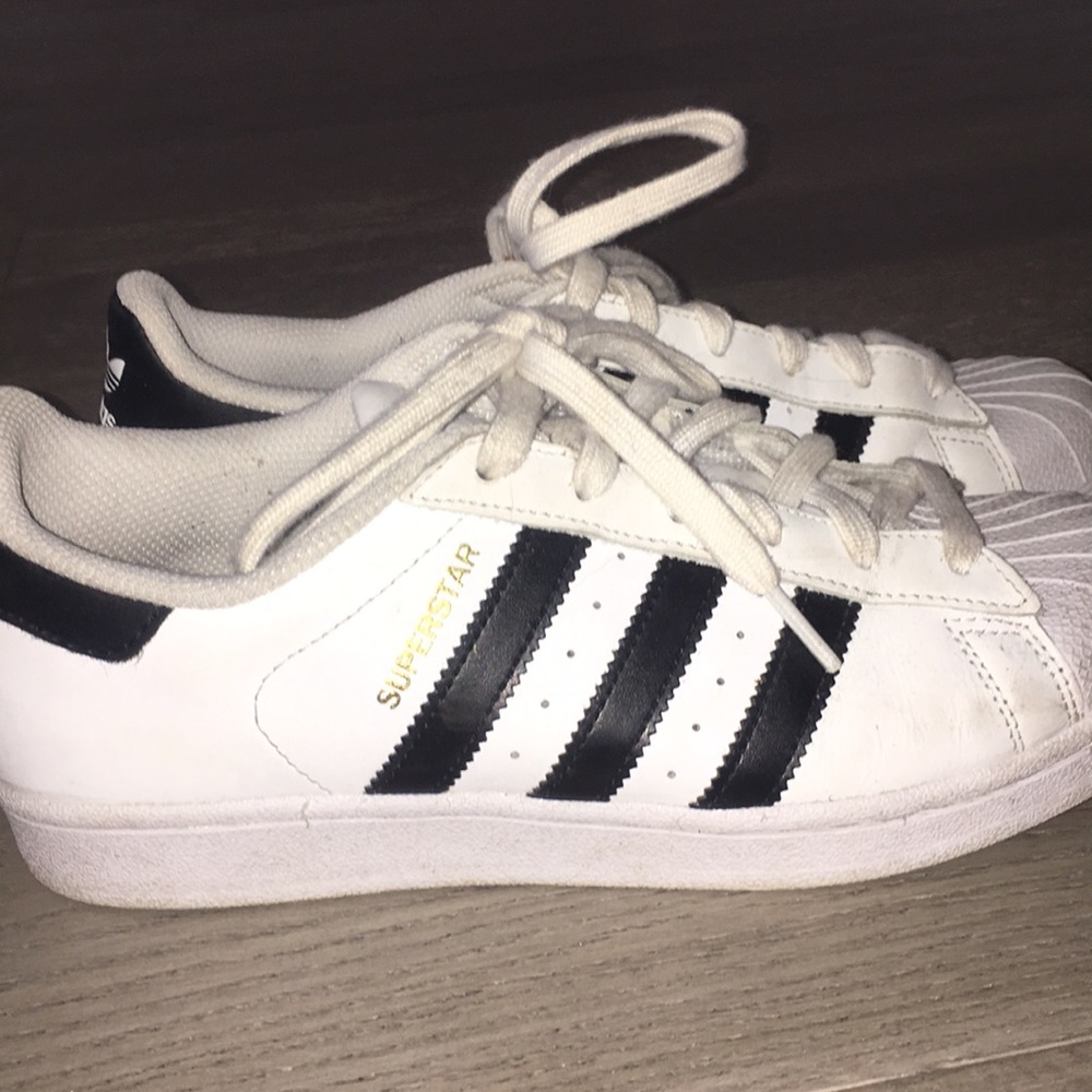 adidas superstars